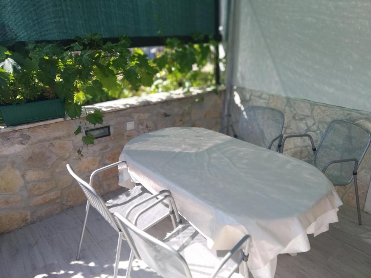 Hotel Milica app Skradin Esterno foto